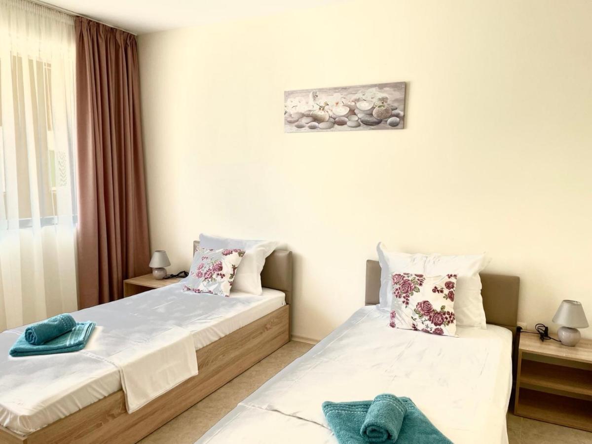 Rusalka Apart-Residence ออบซอร์ ภายนอก รูปภาพ