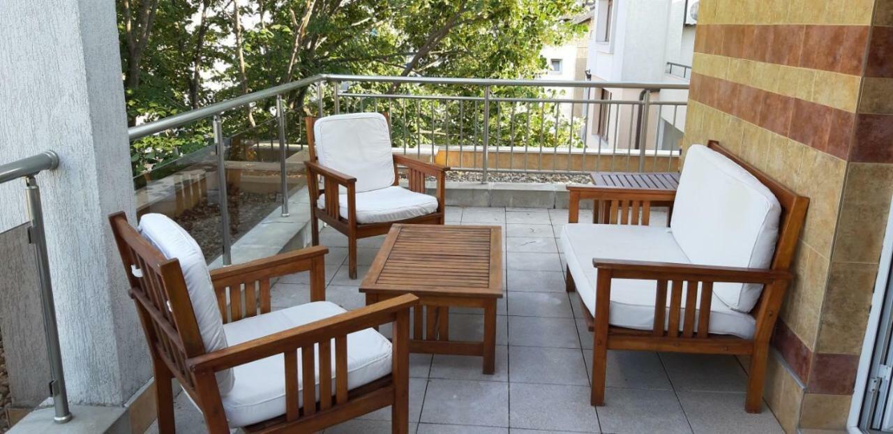 Rusalka Apart-Residence ออบซอร์ ภายนอก รูปภาพ